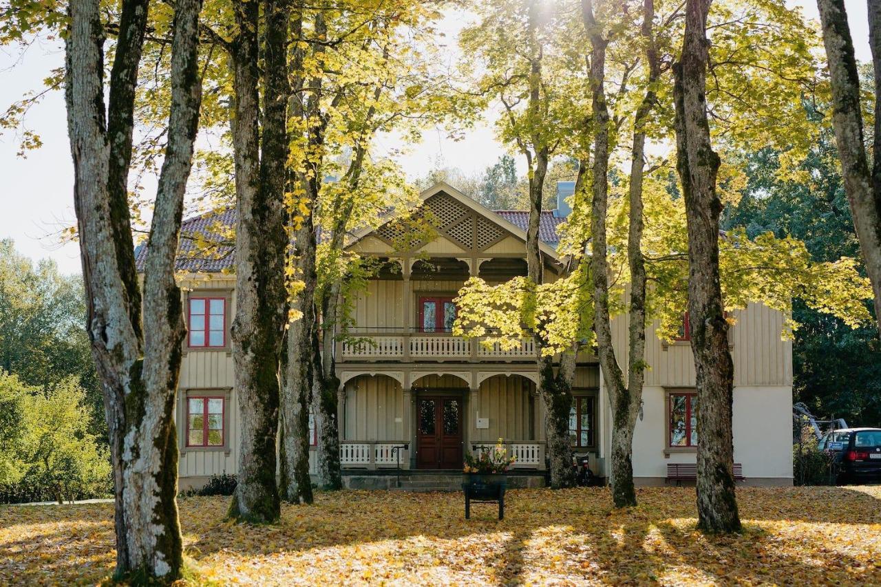 Lydde Gard Hotel Kinna Exterior photo